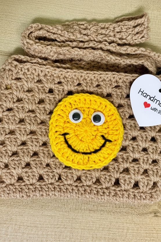 Handmade Crochet Smiley Face Mini Crossbody Bag for Girls | Cute Kids Crochet Sling Bag | Handmade Small Purse | Nesty Crafters
