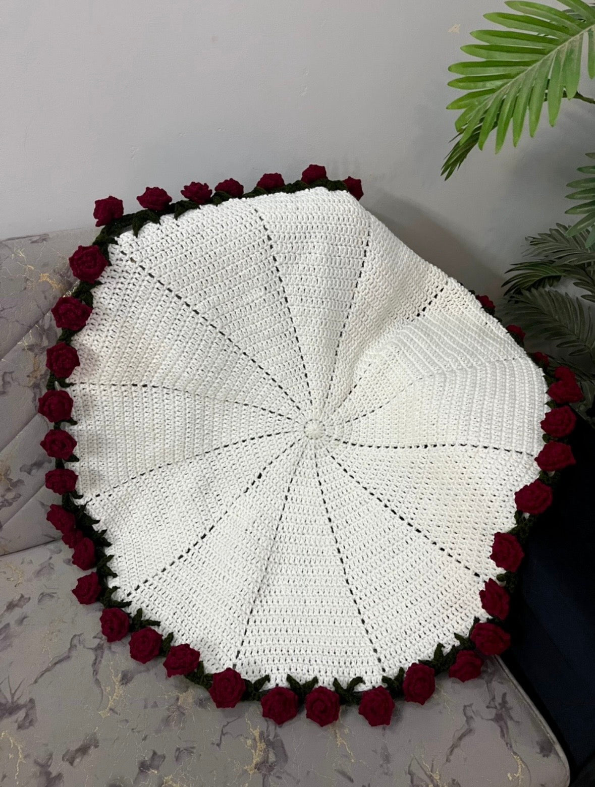 Handmade Crochet Rose Bouquet | Forever Red Roses | Knitted Flower Bouquet Gift | Valentine's Day, Anniversary & Wedding Gift | Nesty Crafters